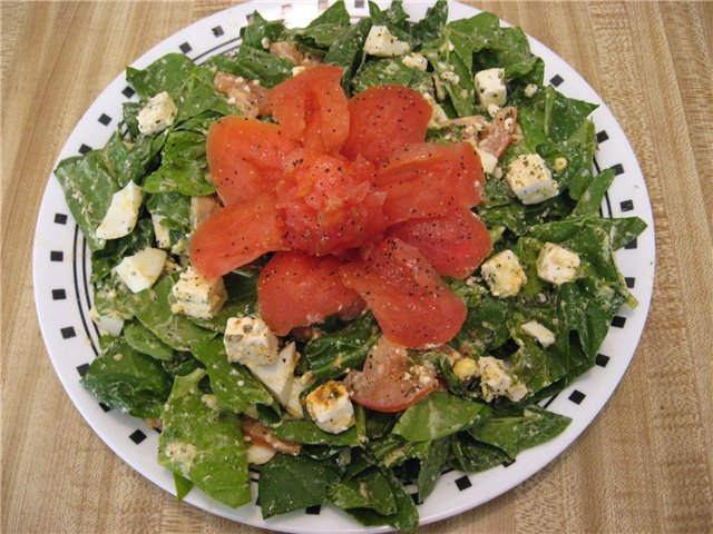 Исмалокли салат / Ismaloqli salat (Spinach salat)